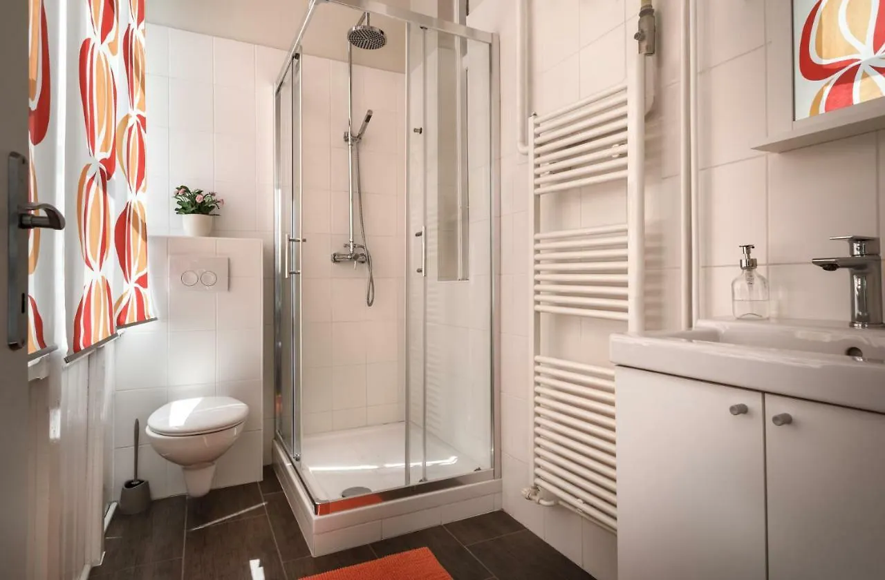 Amphitheatre Premium Apartment With Seaview Pula 0*,